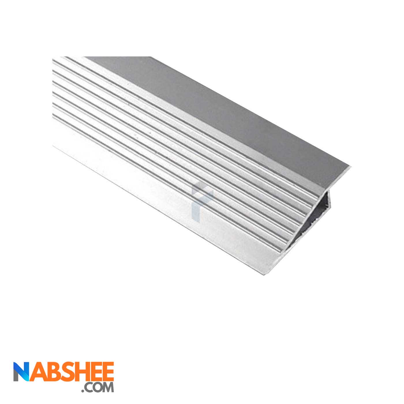 پروفیل آلومینیومی شیبدار مثلثی ارتفاع 16 میل کد A4 نقره ای (شاخه 3 متری)